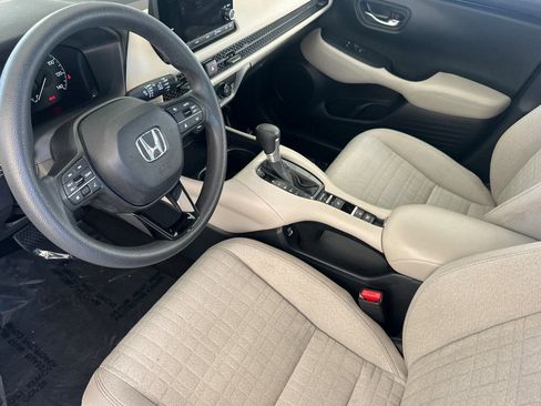 Certified 2023 Honda HR-V LX image 4