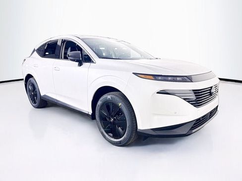 Used 2026 Nissan Murano SV AWD/4WD image 3