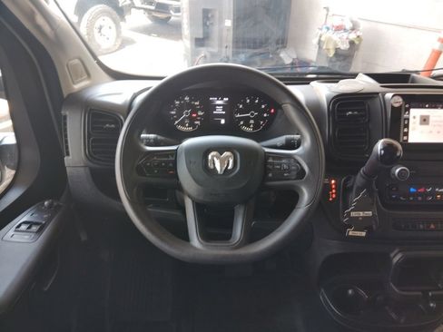 Used 2025 RAM ProMaster 2500 w/ Convenience Group FWD image 20