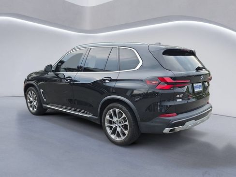 Used 2024 BMW X5 xDrive40i w/ Premium Package AWD/4WD image 5