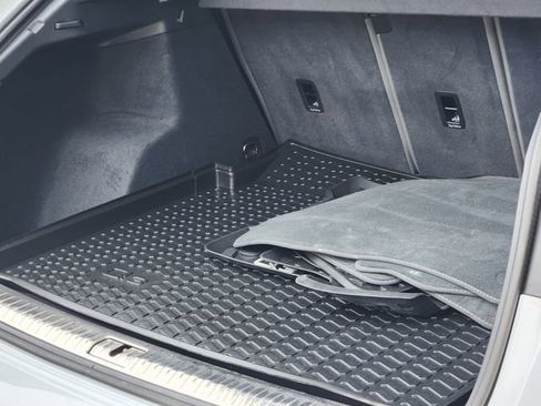 Used 2023 Audi Q3 2.0T Premium Plus w/ Premium Plus Package image 30