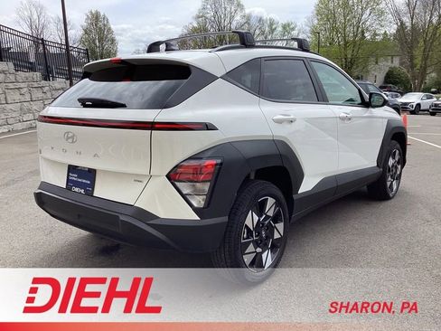 Certified 2025 Hyundai Kona SEL image 9