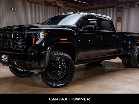 Used 2026 GMC Sierra 3500 Denali Ultimate image 5