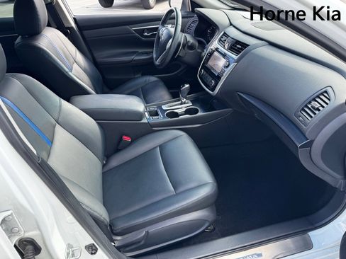 Used 2018 Nissan Altima 2.5 SR w/ SR Special Edition image 25