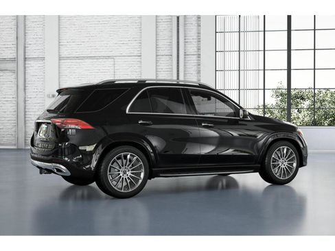 New 2026 Mercedes-Benz GLE 450 4MATIC image 2