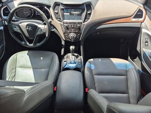 Used 2018 Hyundai Santa Fe Limited AWD/4WD image 18