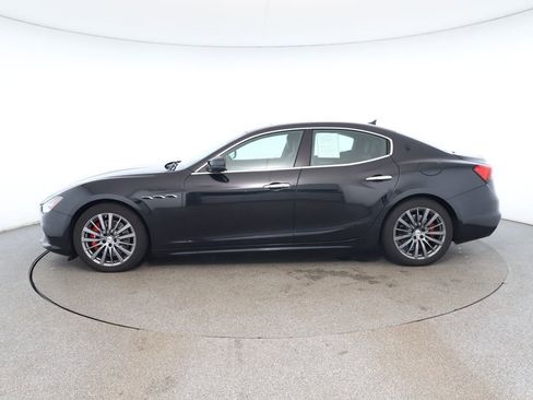 Used 2022 Maserati Ghibli Modena Q4 image 2