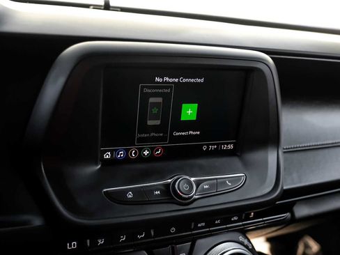 Used 2021 Chevrolet Camaro LS image 25