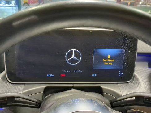 Used 2023 Mercedes-Benz C 300 4MATIC Sedan w/ Exclusive Trim Package image 15