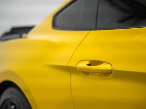 Used 2015 Ford Mustang GT Premium w/ Equipment Group 401A RWD image 17