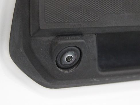 Used 2023 Chevrolet Colorado Trail Boss image 13