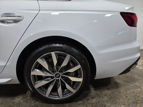 Used 2022 Audi A4 2.0T Premium image 56