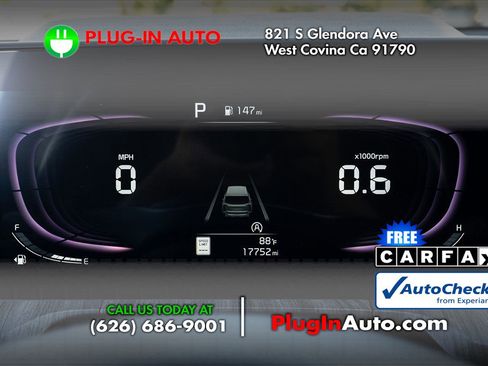 Used 2024 Kia Telluride EX w/ EX Captain's Chair Package image 35