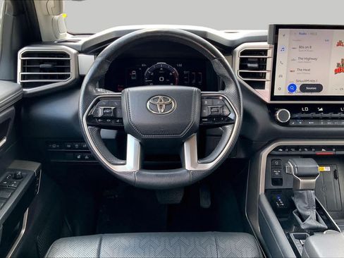Used 2024 Toyota Tundra Limited AWD/4WD image 5