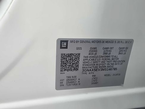 Used 2021 Chevrolet Equinox LS w/ LS Convenience Package AWD/4WD image 37