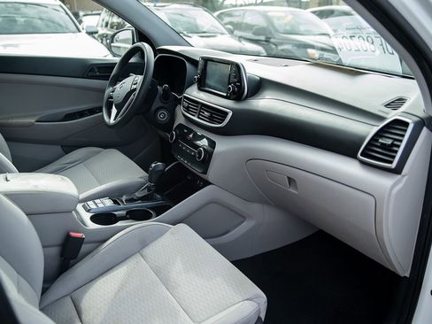 Used 2019 Hyundai Tucson SE FWD image 14