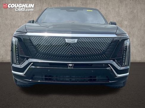 New 2026 Cadillac Vistiq Premium Luxury w/ LPO, Floor Liner Package image 2