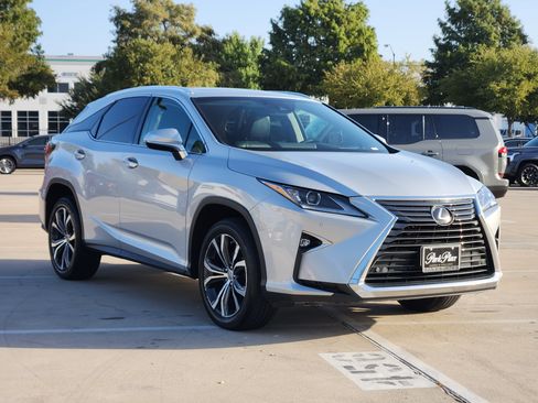 Used 2017 Lexus RX 350 AWD w/ Premium Package image 2