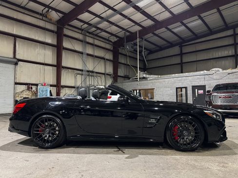 Used 2017 Mercedes-Benz SL 63 AMG image 14