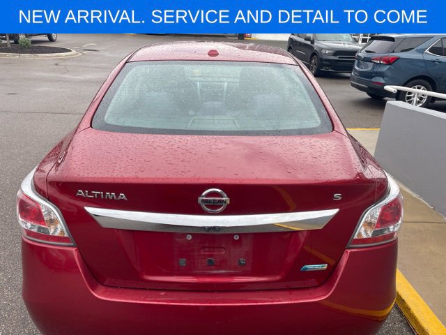 Used 2014 Nissan Altima 2.5 S w/ Display Audio Package FWD image 15