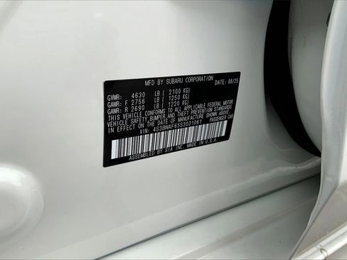 Used 2025 Subaru Legacy Premium image 8