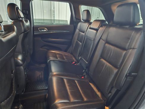 Used 2015 Jeep Grand Cherokee Limited w/ Trailer Tow Group IV image 15