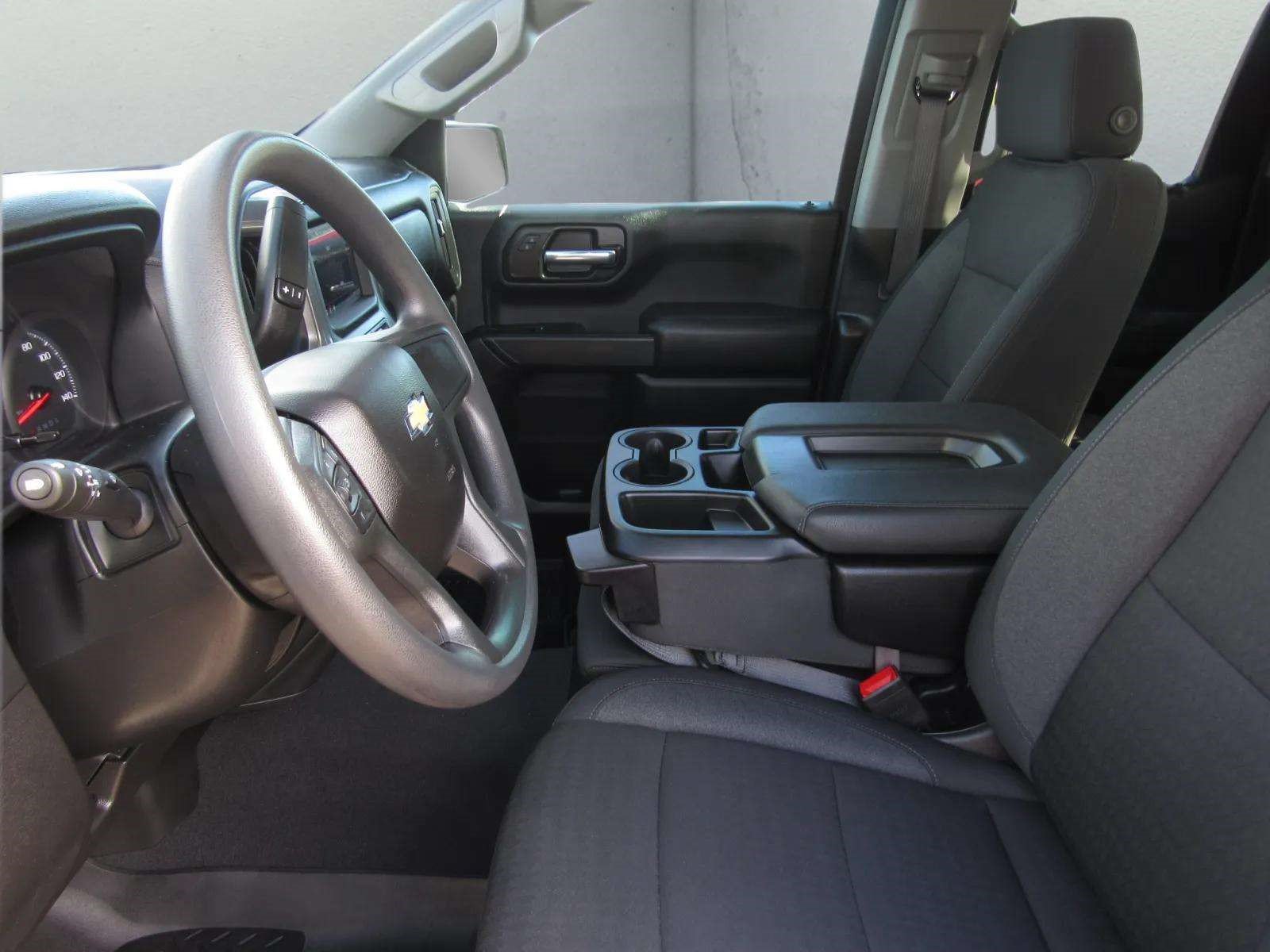 Used 2026 Chevrolet Silverado 1500 Custom AWD/4WD image 13