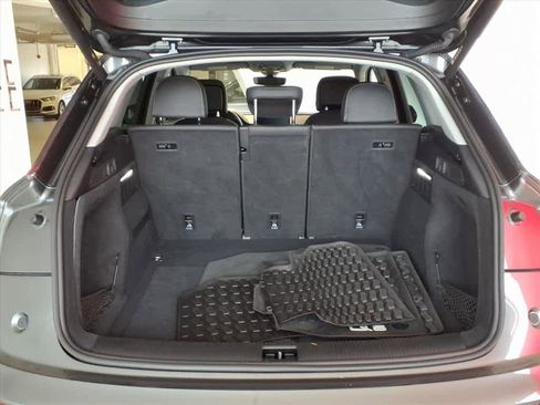 Used 2023 Audi Q5 2.0T Premium w/ Convenience Package image 19