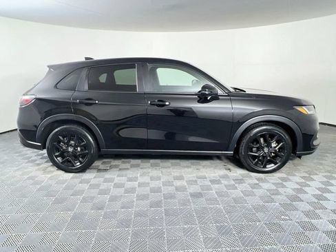 Certified 2025 Honda HR-V Sport image 8