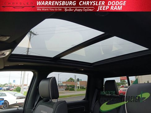 New 2026 RAM 1500 Laramie AWD/4WD image 29