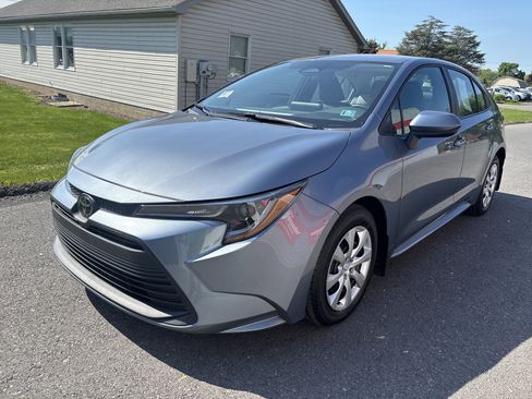 Certified 2024 Toyota Corolla LE FWD image 4