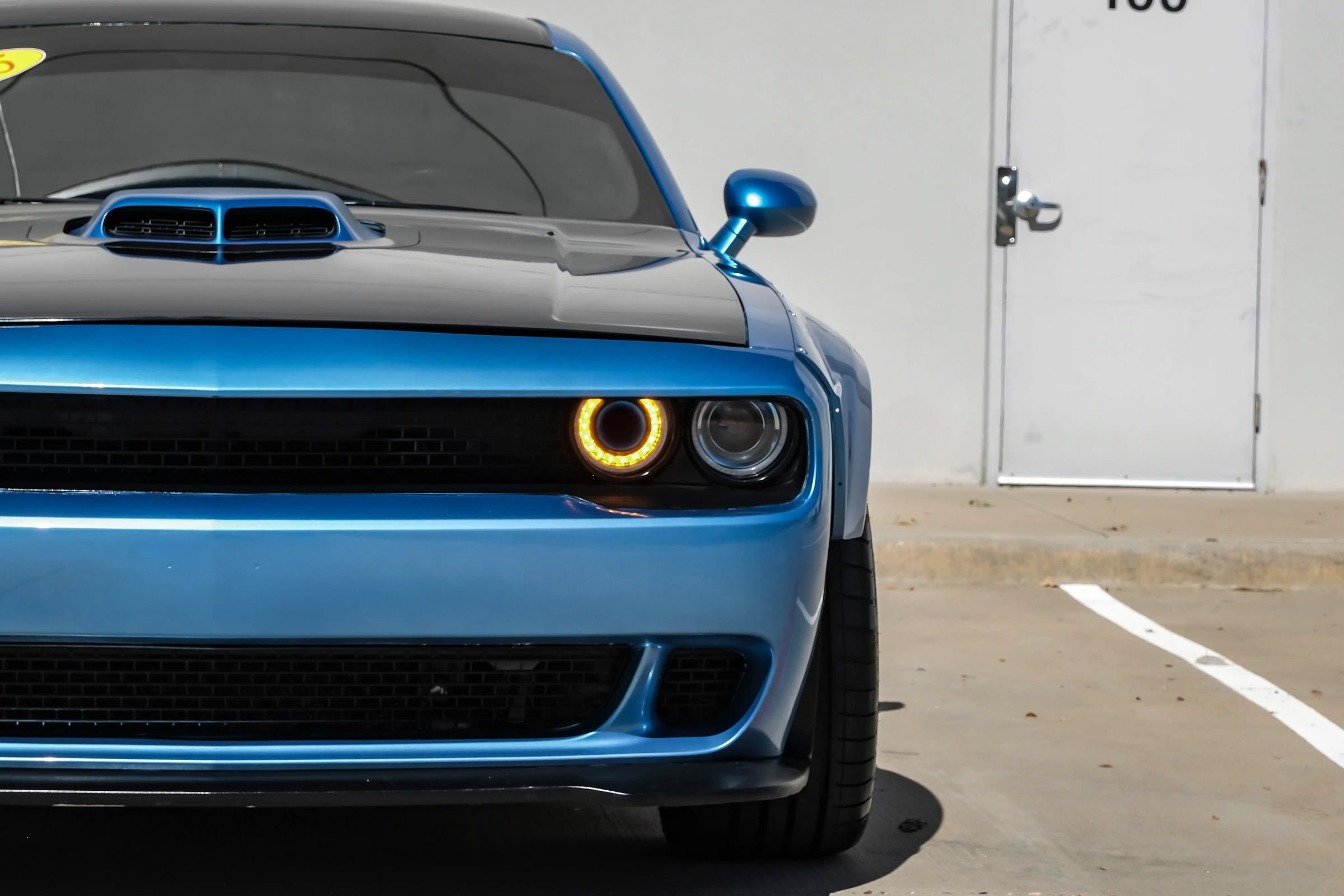 Used 2015 Dodge Challenger R/T RWD image 33