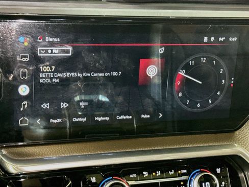 Certified 2022 GMC Sierra 1500 Denali w/ Technology Package AWD/4WD image 13