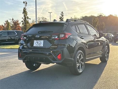 Certified 2025 Subaru Crosstrek 2.0i Premium image 3