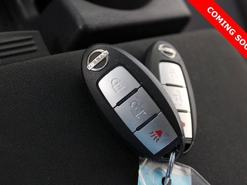 Certified 2023 Nissan Titan SV image 26