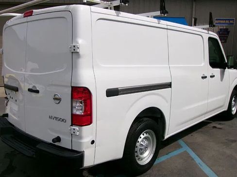 Used 2020 Nissan NV 1500 S RWD image 9