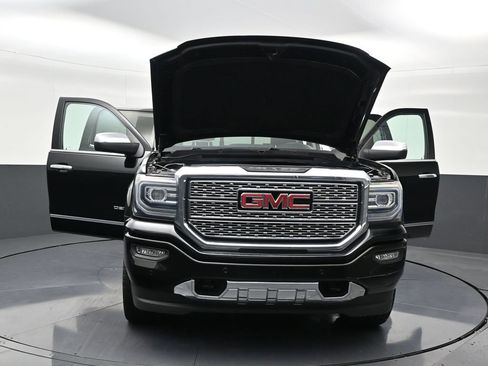 Used 2018 GMC Sierra 1500 Denali image 36