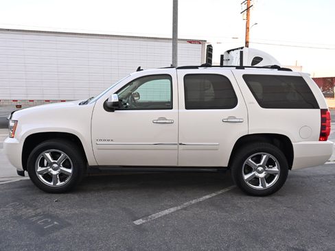 Used 2014 Chevrolet Tahoe LTZ image 3