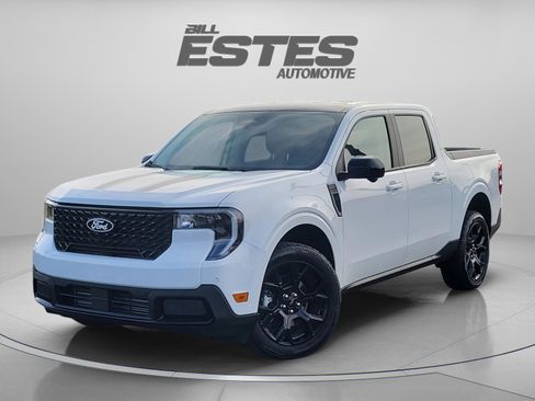 New 2025 Ford Maverick Lariat w/ Black Appearance Package AWD/4WD image 1