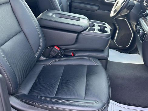 Used 2024 Chevrolet Silverado 1500 LT image 30