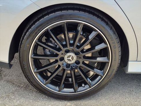Used 2023 Mercedes-Benz CLA 250 image 9