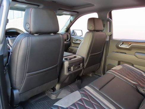 New 2025 Chevrolet Silverado 1500 RST AWD/4WD image 30