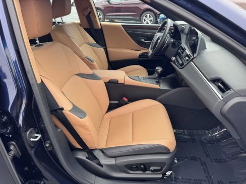 Used 2022 Lexus ES 350 w/ Premium Package image 23