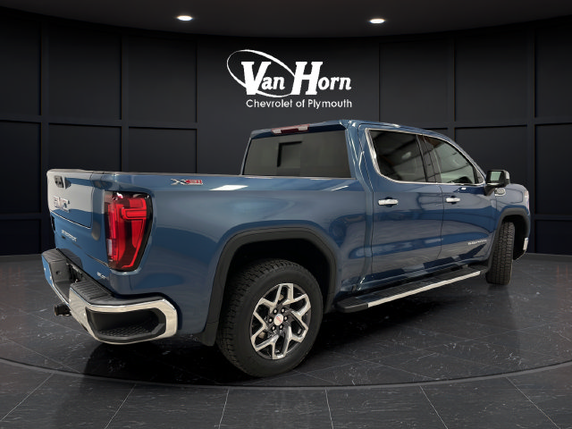 Used 2024 GMC Sierra 1500 SLT w/ SLT Premium Plus Package AWD/4WD image 7