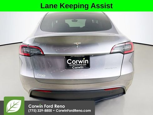 Used 2024 Tesla Model Y Long Range AWD/4WD image 6