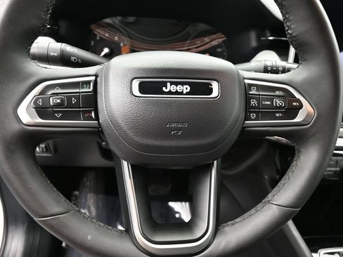 Used 2024 Jeep Compass Limited AWD/4WD image 12