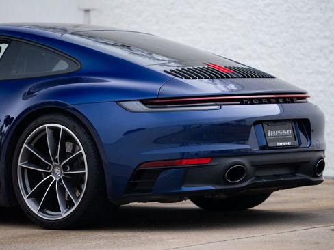 Used 2020 Porsche 911 Carrera 4S image 26