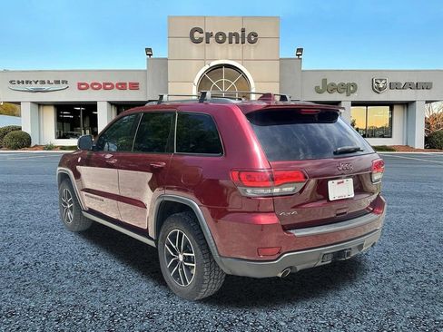 Used 2017 Jeep Grand Cherokee Trailhawk w/ Trailhawk Luxury Group AWD/4WD image 5