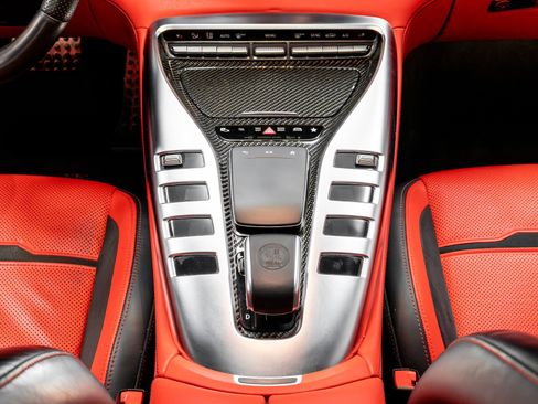 Used 2021 Mercedes-Benz AMG GT 53 image 31