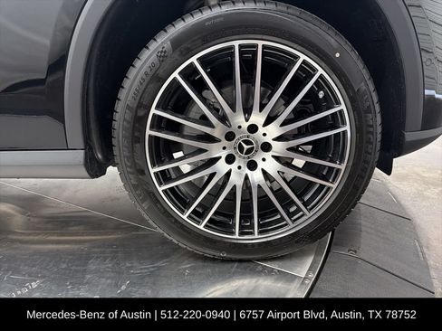 Certified 2026 Mercedes-Benz GLC 300 image 10